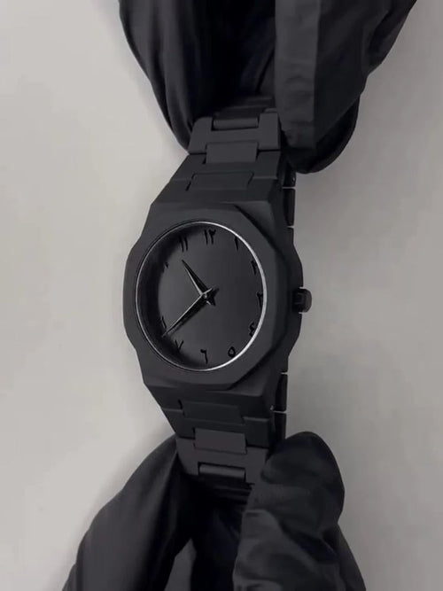 Black Aura Watch – Stylish &amp; Mysterious Elegance